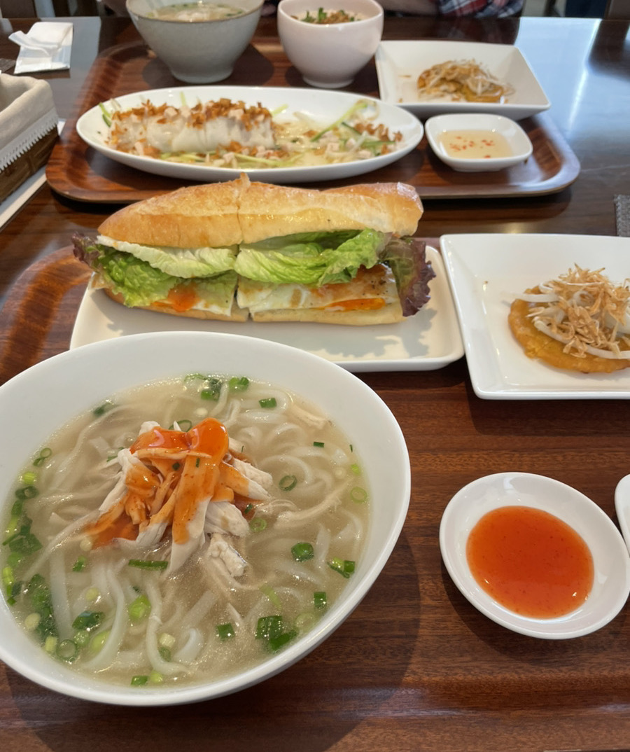 サイゴンテラスカフェ 東浦の料理